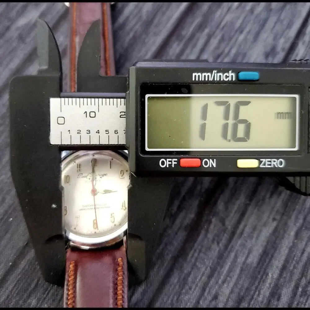 Antique Paul‎ Rivage 17 Jewel Swiss Mens Wrist Watch Running